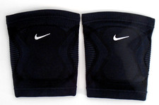 Nike Hyper Elite Volleyball Knee Pads Adult M/L Black/White