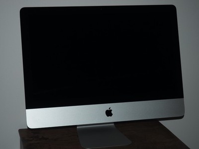 iMac21.5インチLEDキーボード、マウス、箱付き 【ジャンク】 iMac（Apple） 【今だけキー＆マウス】Apple iMac 21.5inch MHK03J/A