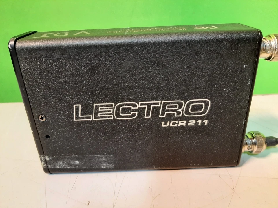 Lectrosonics UCR211 UHF Diversity Receiver Block 24 - Image 4 of 4