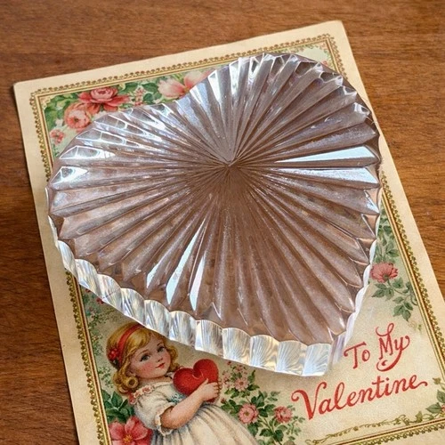 Vtg Waterford Ireland Cut Crystal HEART Paperweight Valentine Love 3” Clear.