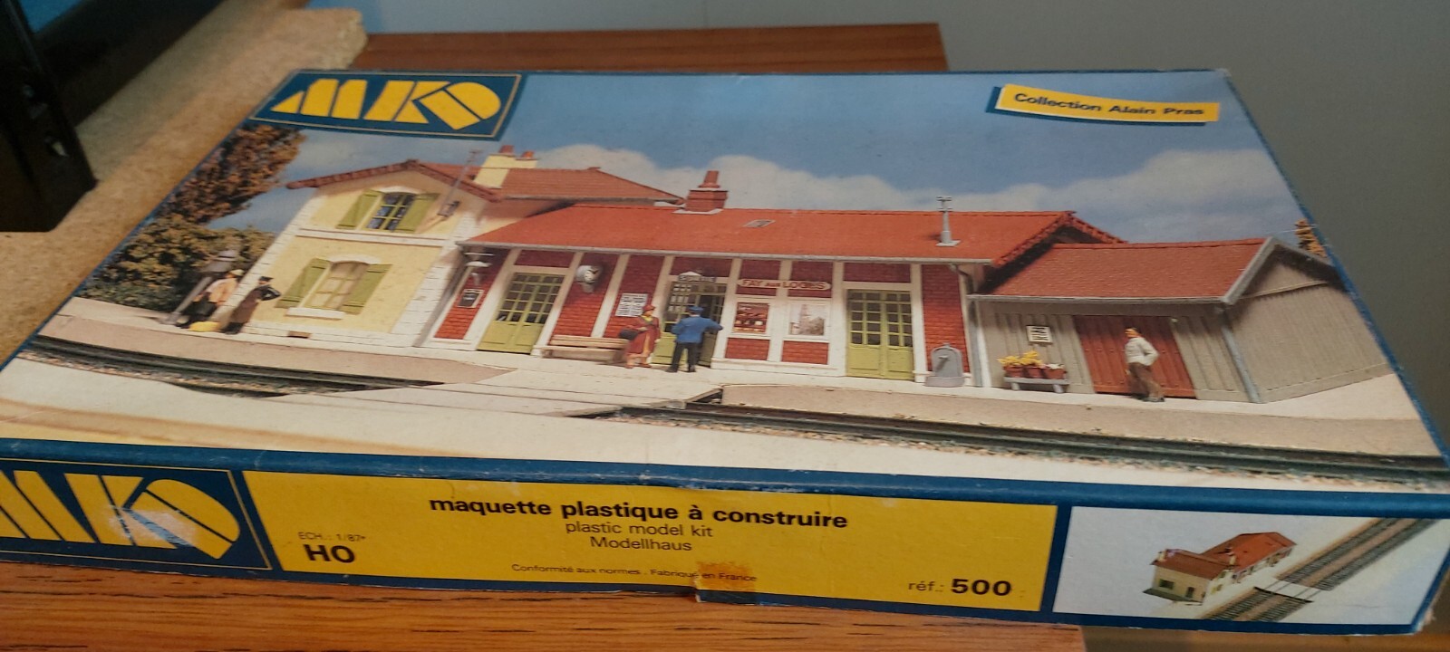 vintage 80s collection MKD model train HO building kits RARE maquette