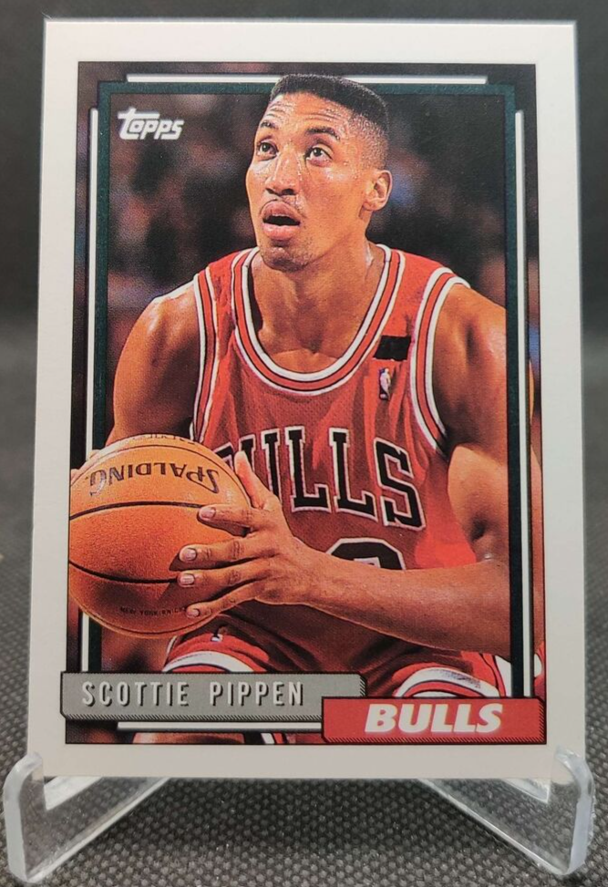 1992-93 Topps #389 Scottie Pippen Chicago Bulls basketball card | eBay
