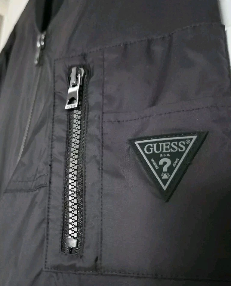 GUESS 男式轰炸机飞行夹克风衣防水黑色中号。 — 第 3/4 张图片