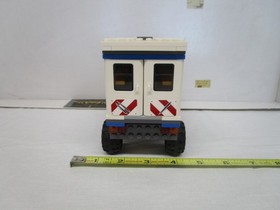 Lego JURASSIC WORLD RAPTOR ESCAPE VEHICLE ONLY SET 75917