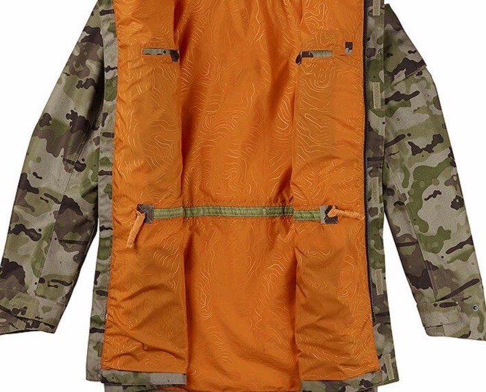 Burton X Alpha Industries X Undefeated M65 Camo Jacket Men's M image 9