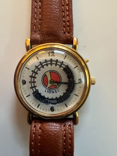 Lionel Train Watch, New with Batteries In Original Case w/Papers FREE Book - Picture 4 of 9