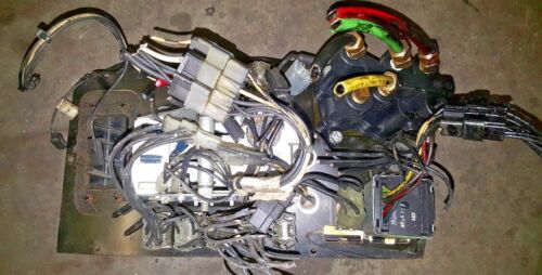 VOLVO WIA DASH PANEL W/ BERGSTROM 758017 Climate Control Panel - Foto 2 di 4