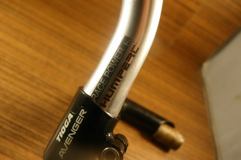 Manillar plano años 90 Humpert Race Power + Tioga Avenger Prestige vástago de gran tamaño Foto 4 de 4