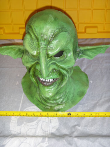 Mr. Cole’s MONSTERS GREEN LATTICE GOBLIN GOBLIKON MASCHERA ISPIRATA COSPLAY - Foto 4 di 21
