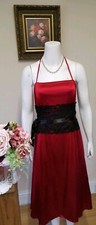 Gina Bacconi Shiny Red Black Lace Net Belted Prom Or Evening Dress Size 12
