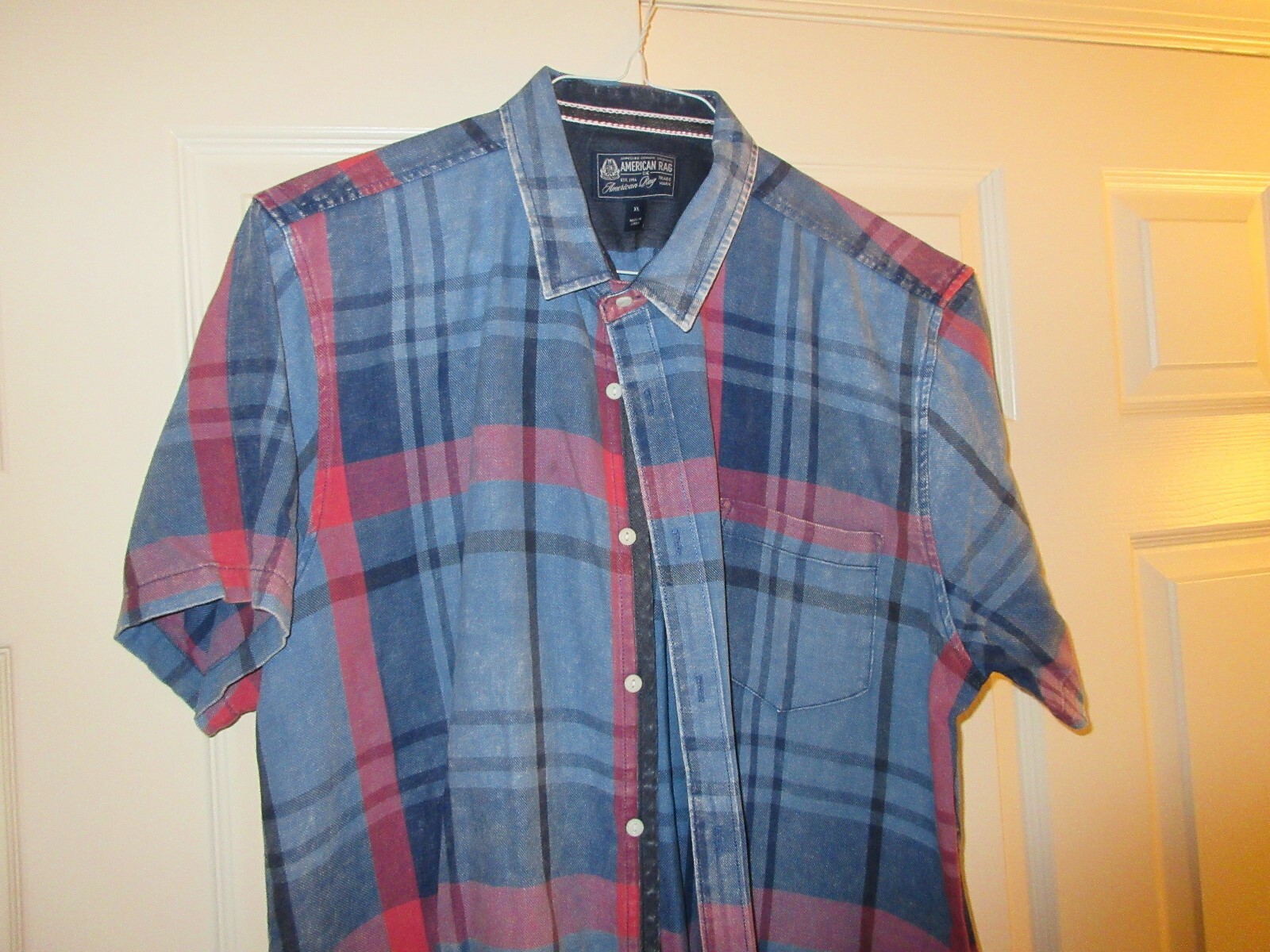 American Rag , Short Sleeve Men's Shirt , XL , 100% Cot American Rag , Short Sleeve Men's Shirt , XL , 100% Cot