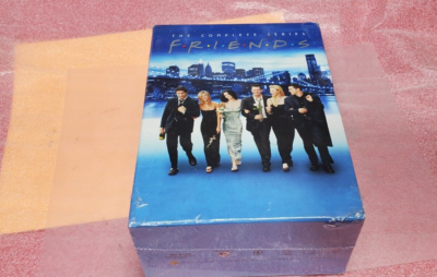 FRIENDS COMPLETE SERIES COLLECTION SEASONS 1 - 10 BRAND NEW 32 DVD