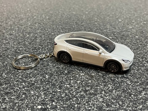Tesla Model Y Keychain White Hot Wheels Matchbox Diecast - Picture 2 of 4