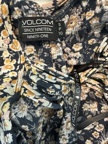 Volcom Solo Trip Romper with Pockets. Floral. Racerback. Snap Crotch. Sz S - Picture 5 of 5