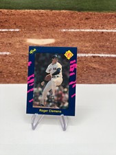 ROGER CLEMENS 1990 Classic Blue Baseball Card #51 - Boston Red Sox
