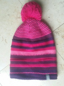 icebreaker merino wool beanie