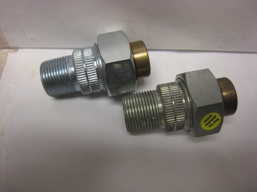 2 yes 2 Mueller 3/4 in. MIP x Solder 3/4" Dielectric Union 167-004