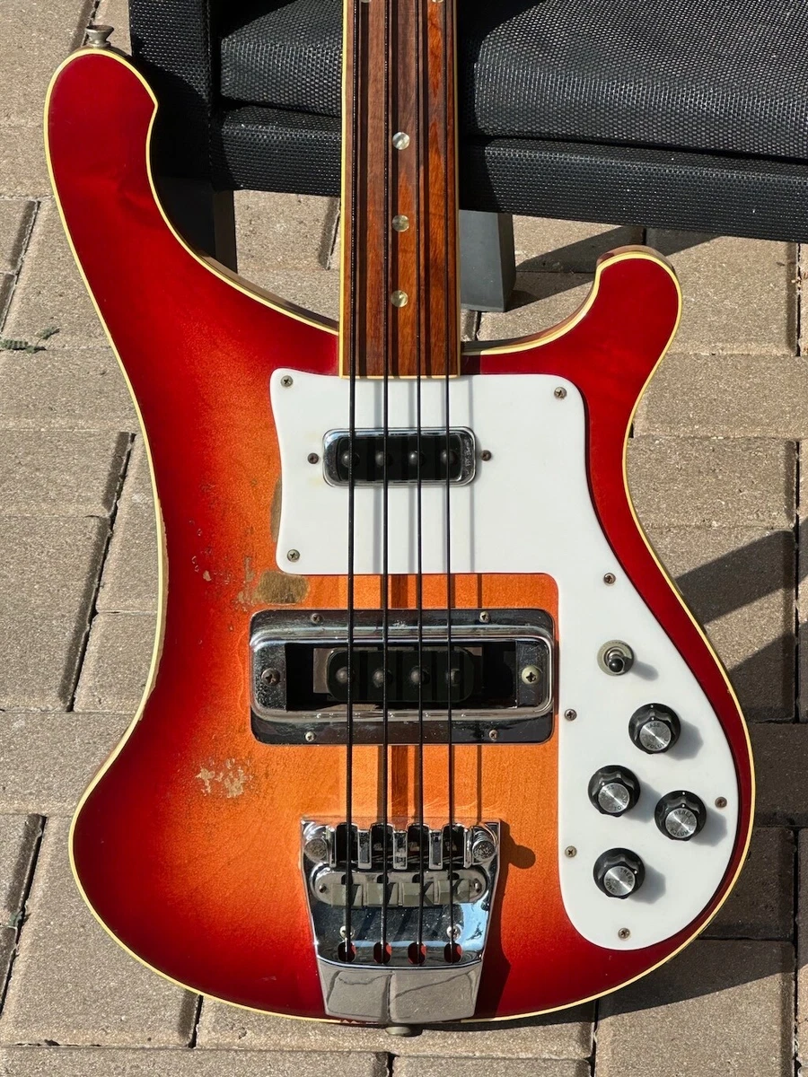 1976 Rickenbacker 4001 Fretless Bass very rare example that s a