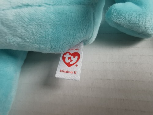 TY Beanie Babies - Queen Elizabeth II Bear 41289 15cm Soft Toy x3 - Picture 6 of 10