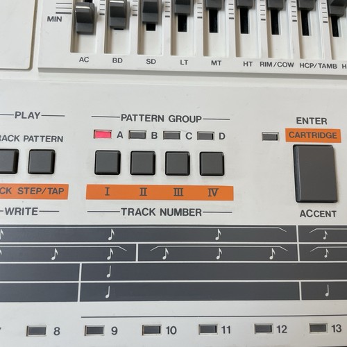 Vintage 80's Roland TR-707 Rhythm Composer Drum Machine With Power Cable - Picture 22 of 24
