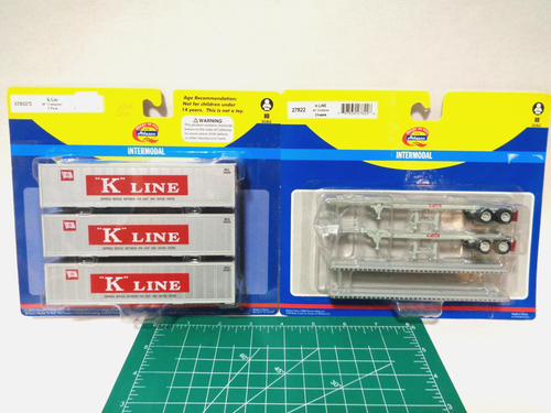 Athearn HO 40' K-Line Glatte Seite Container (3 Stück) + 40' Container Chassis (2 Stück) - Bild 1 von 5