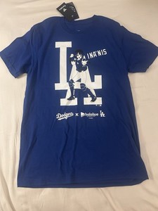 ドジャース　ホロライブ　一伊那尓栖　Tシャツ　M ホロライブ ドジャース コラボ Tシャツ 一伊那尓栖 にのまえいな