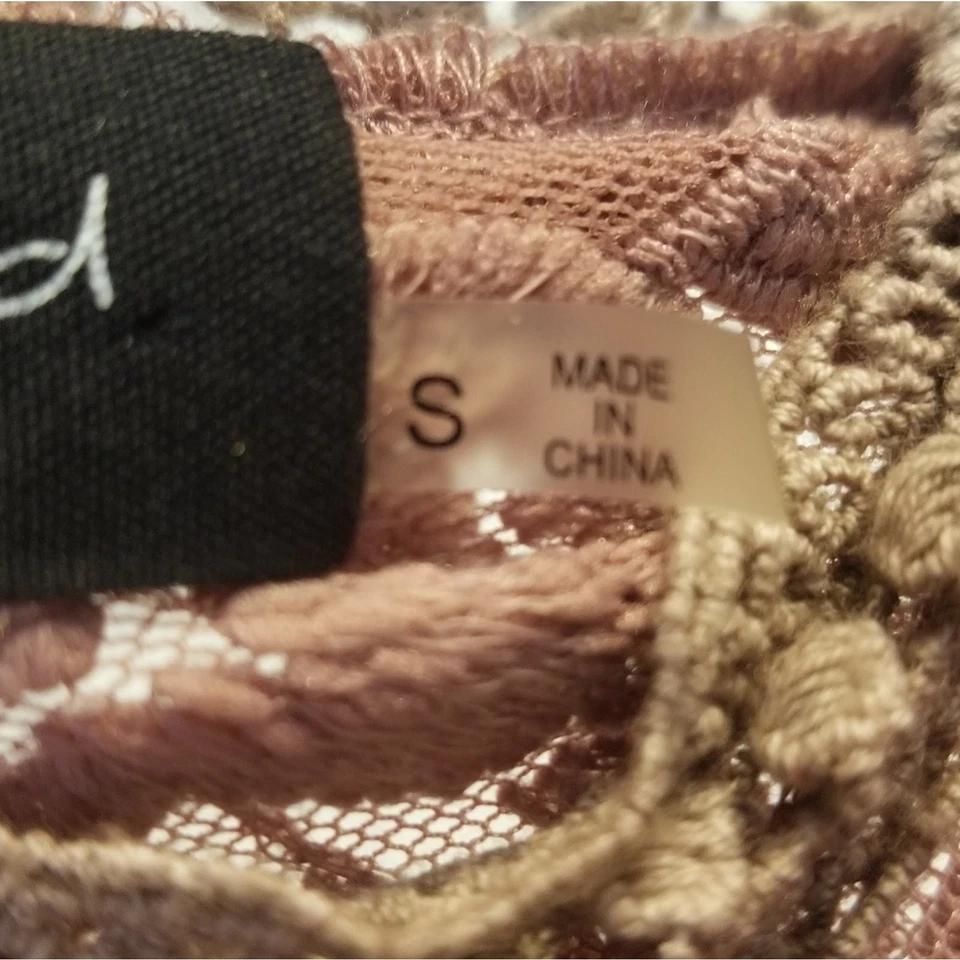 Mameluco de encaje transparente con semillas de mostaza manga larga bordado talla S Foto 3 de 4