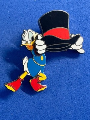 Disney Pin 2002 Scrooge McDuck 3D Holding His Top Hat LE 1500