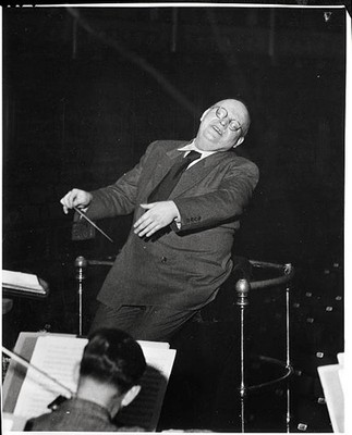 Joseph Krips Austrian conductor in a typically expressive pose Mus- Old Photo