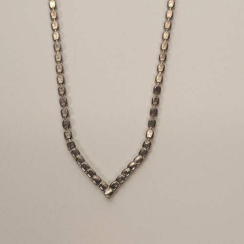 Vintage Estate Austrian Crystal V Necklace and Dangle Earrings Set Silverplate - Afbeelding 14 van 14