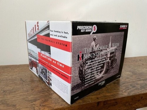 ERTL 1/16 SCALE PRECISION KEY #5 FARMALL H WITH MOUNTED PLANTER - NIB - Picture 6 of 6