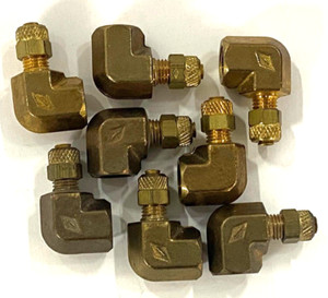 IMPERIAL BRASS FEMALE 90 DEGREE ELBOW PIPE SIZE-1/2" TUBE SIZE- 1/4" OAL-1-3/8"