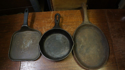 LOT OF 3 USED FRYING PANS-LODGE USA-FOLEY MANITOWOC WISCONSIN-UNBRANDED CHINA