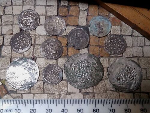 ISLAMIC Lot of 11 Silver AR Dirhams 8.2g Ancient Coins Collection - Picture 1 of 7