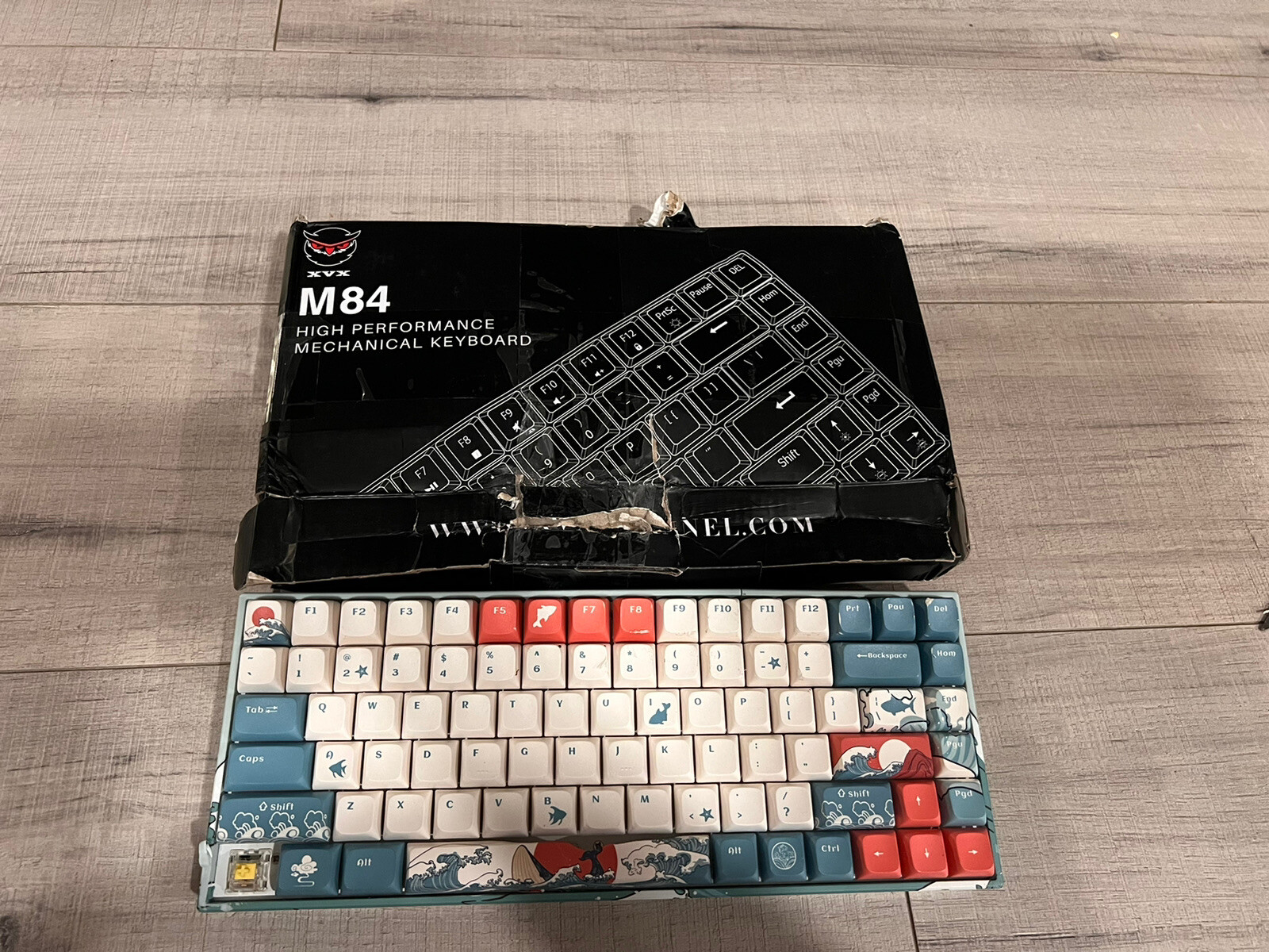 COSTOM XVX M84 - Teclado mecánico inalámbrico y con cable, teclado compacto  de 84 teclas intercambiables en caliente, teclado personalizado N-Key