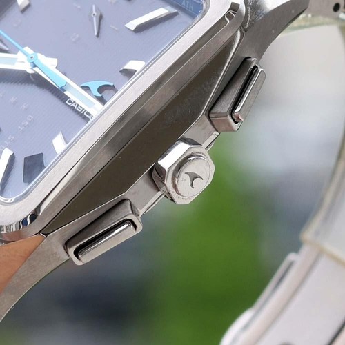 Casio OCEANUS OCW-T5000-1AJF Solar Radio Bluetooth Titanium Square Watch Japan - Picture 7 of 9