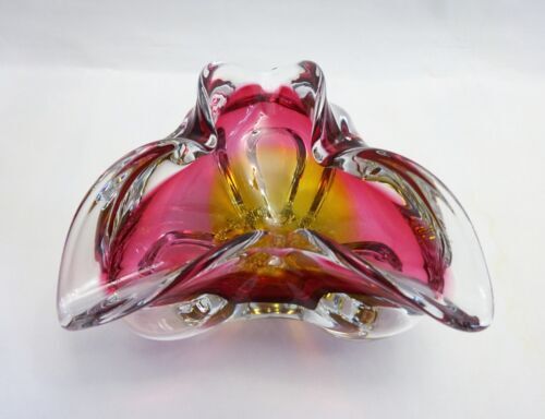 ヴィンテージ　チェコ　“CHLUM U TREBONE” Jan Gabrhel Jan Gabrhel - Chlum u Trebone, a vari-coloured glass vase