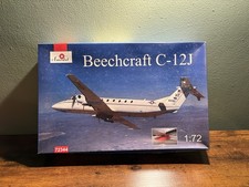 Amodel Historical Models 1/72 Beechcraft C-12...