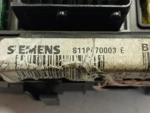 9643498880 Caja Reles/Fusibles para CITROEN C5 BERLINA 2.0 HDi SX 2002 182725 - Imagen 2 de 10
