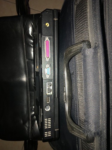 TINKPAD R40 13 P. DOTAZIONE COMPLETA IBM - Foto 9 di 11