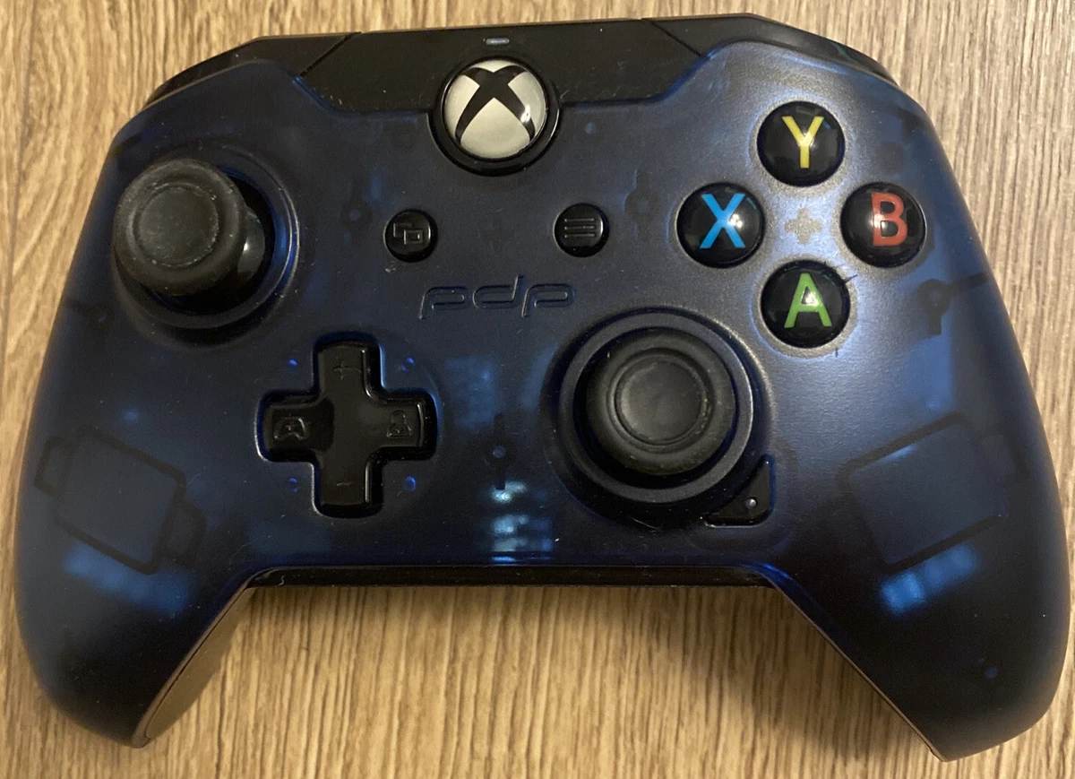 Xbox one midnight hotsell blue wired controller