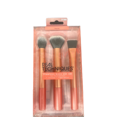 Real Techniques RT Flawless Base Set 2.0 Foundation Makeup Brushes 3Piece