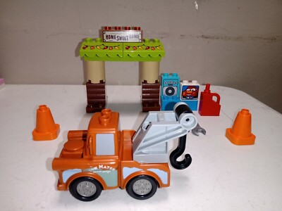LEGO DUPLO DISNEY CARS 3 SET #10856 DUPLO MATER'S SHED-23 PIECES