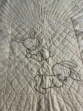 Vtg 50s Yellow Baby Quilt - Hand Embroidered Sleeping Bunnies 43"x62" Scalloped