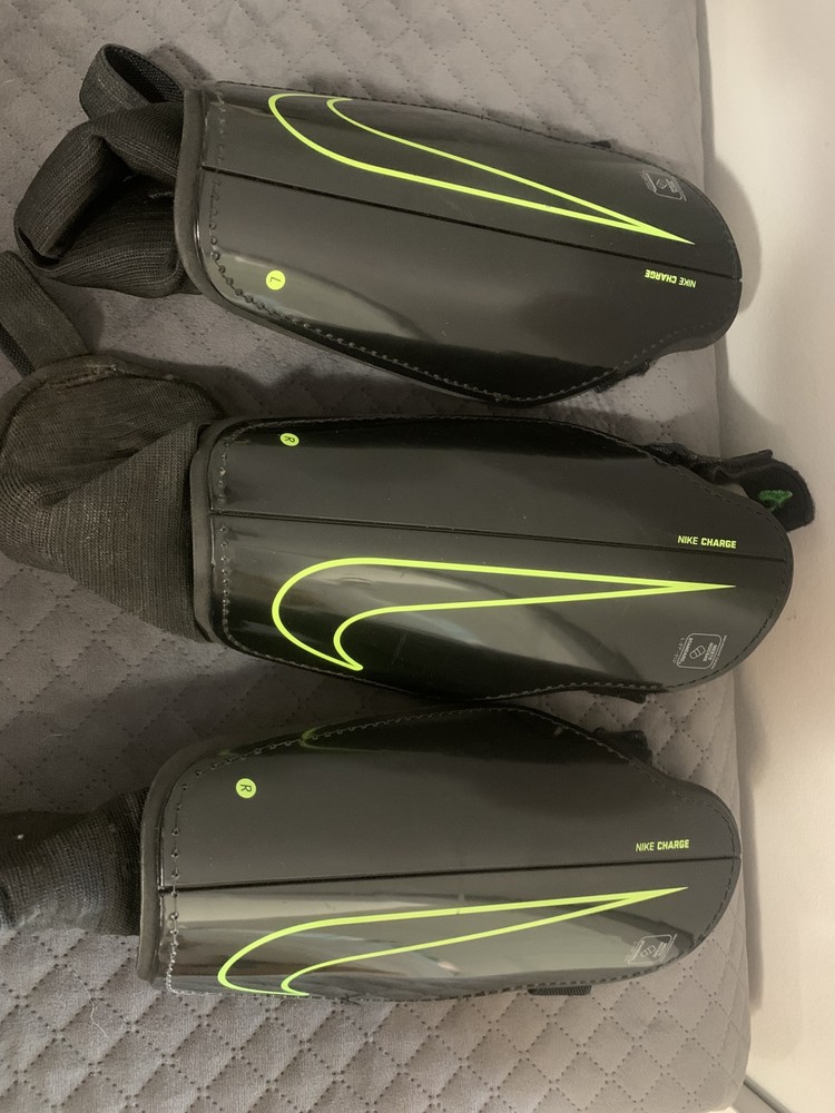 Nike Charge Black Neon Green Soccer Shin Guards Size L Large A2