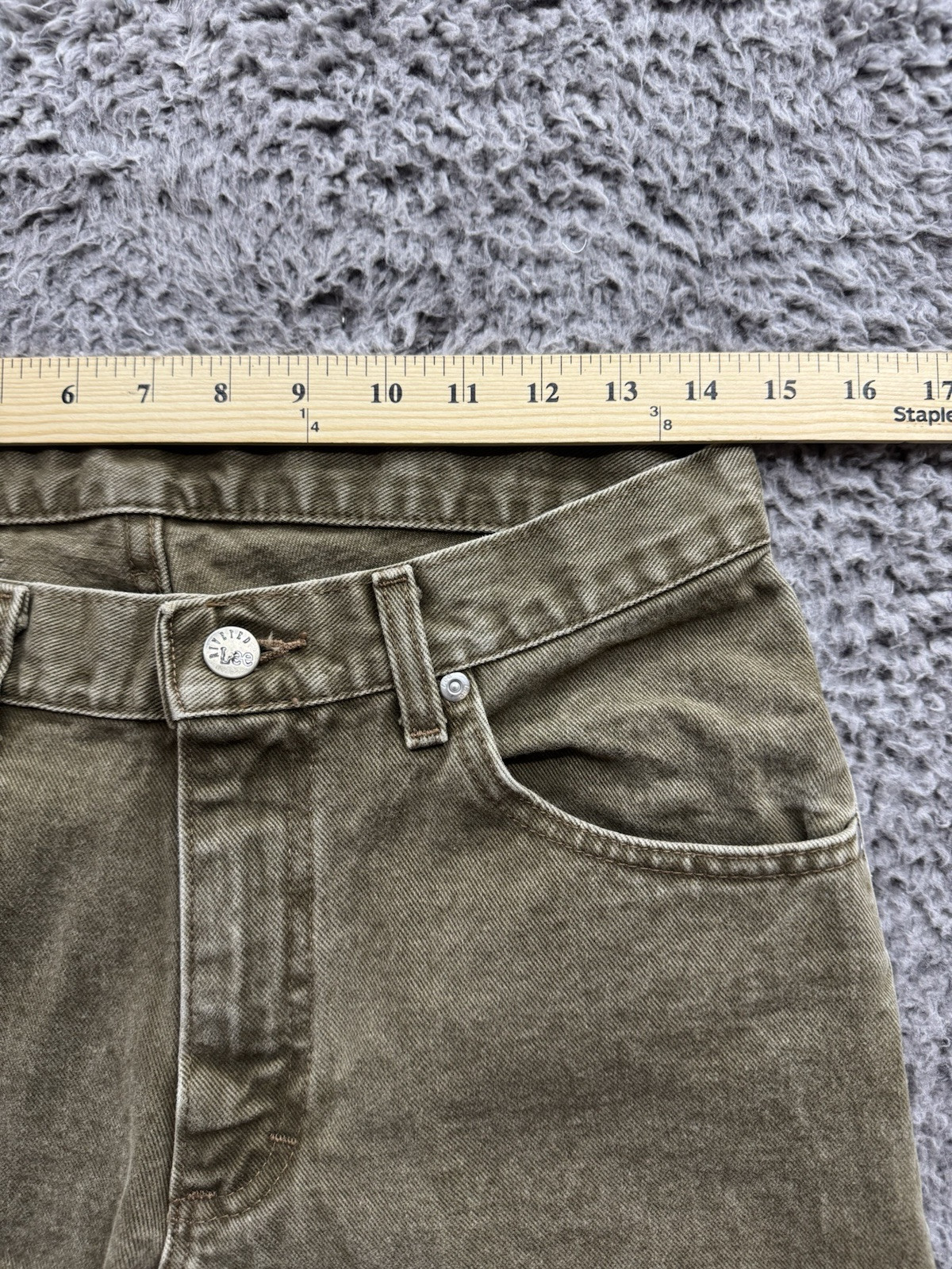 VINTAGE Lee Riveted Jeans Long Green Denim Tapered Leg USA 31x32 thumbnail 4
