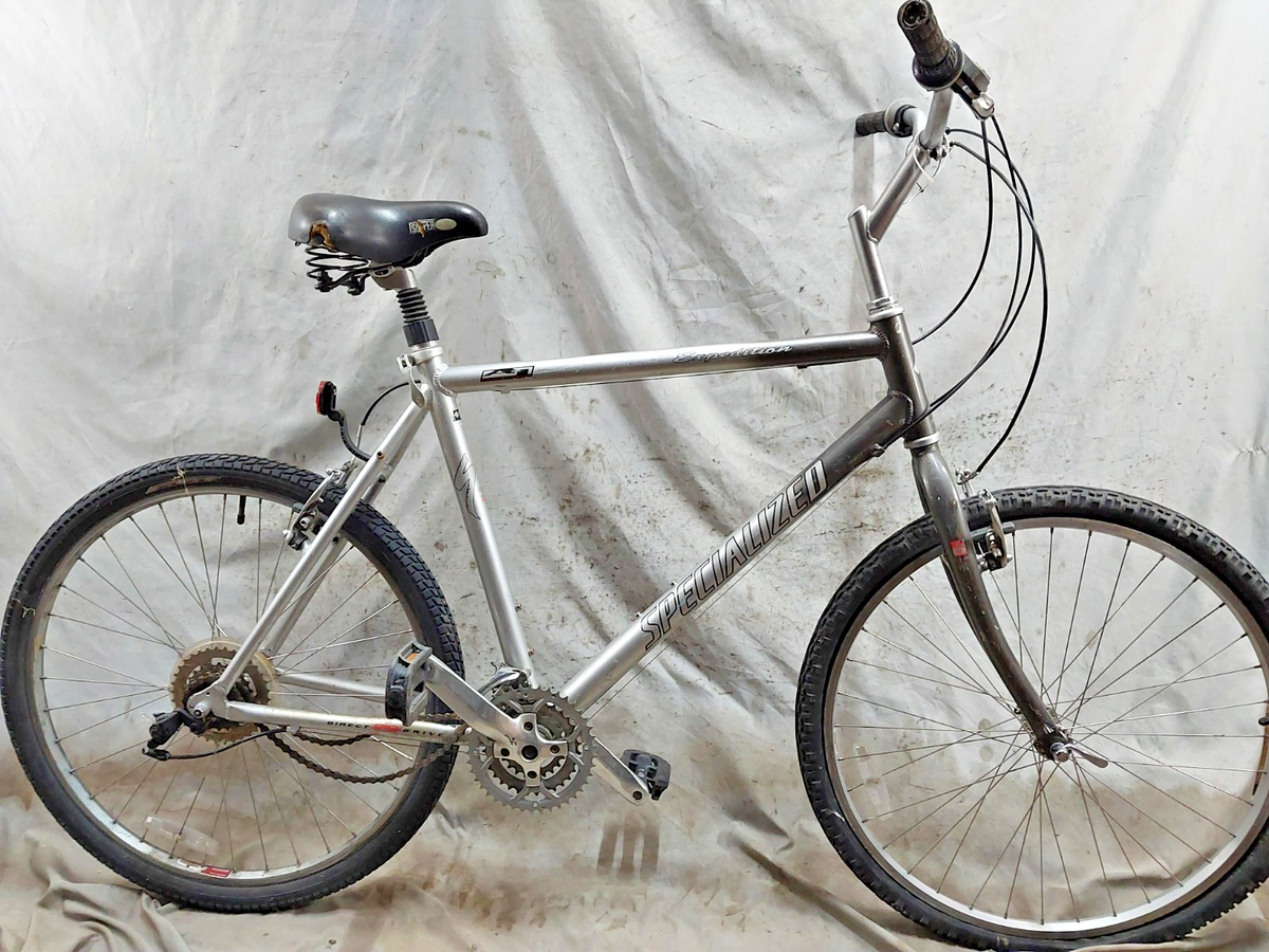 2020 Specialized Expedition Comfort Hybrid Bike 21