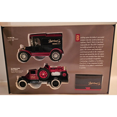 Ertl Signature Series 1913 Ford Van & 1931 Hawkeye Flatbed W/ Original Box & COA