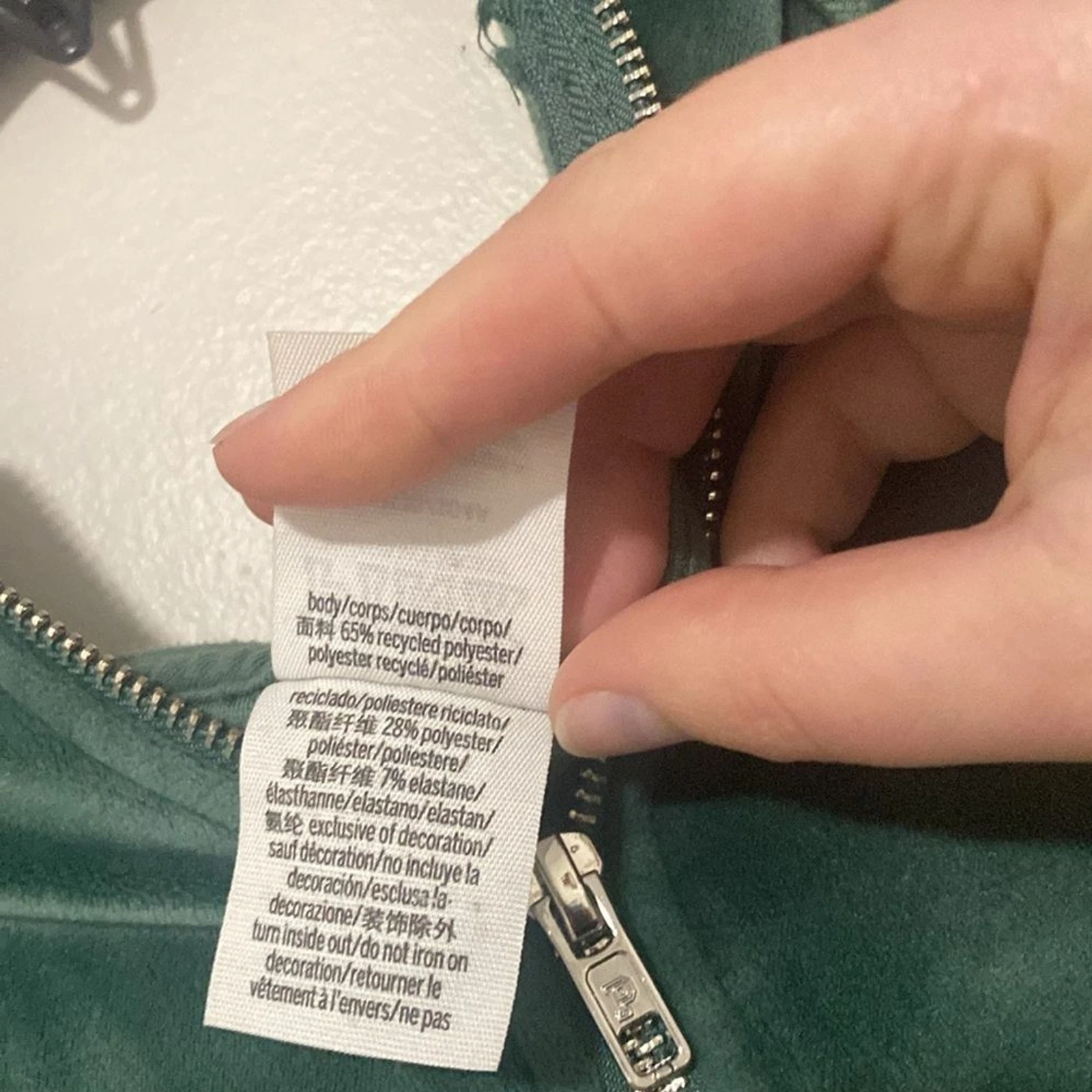 UNDERCOVER Felpa ROSA Victoria’s Secret in velluto e velluto con cappuccio e zip intera Taglia L