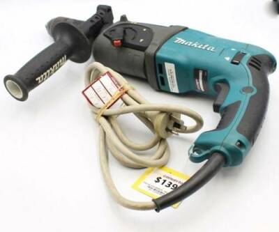makita hammer drill hr2470 | Gumtree 